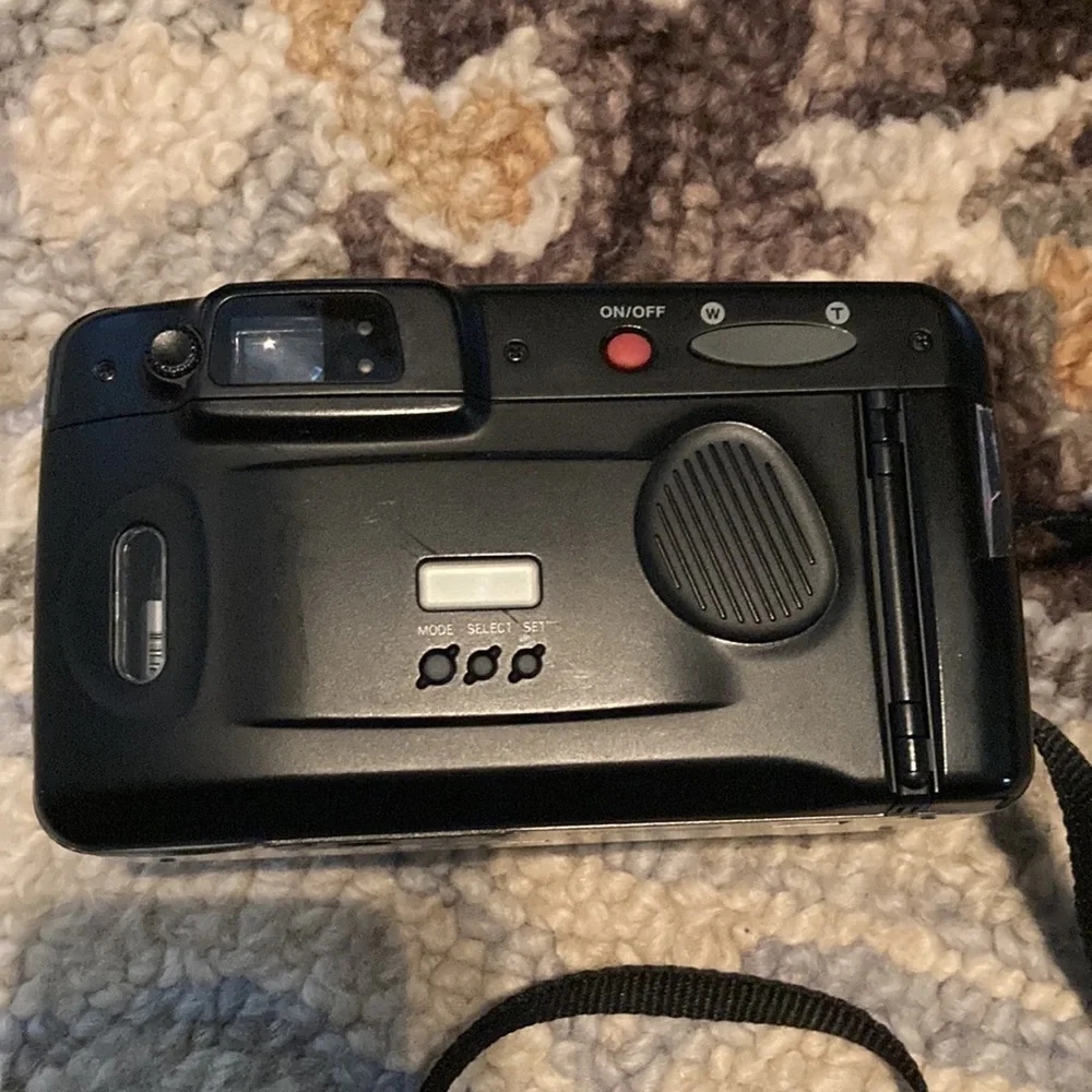 Samsung MAXIMA 145AF Film Camera